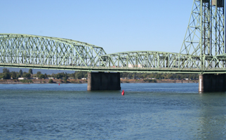 The I-5 bridge crossing the Columbia River